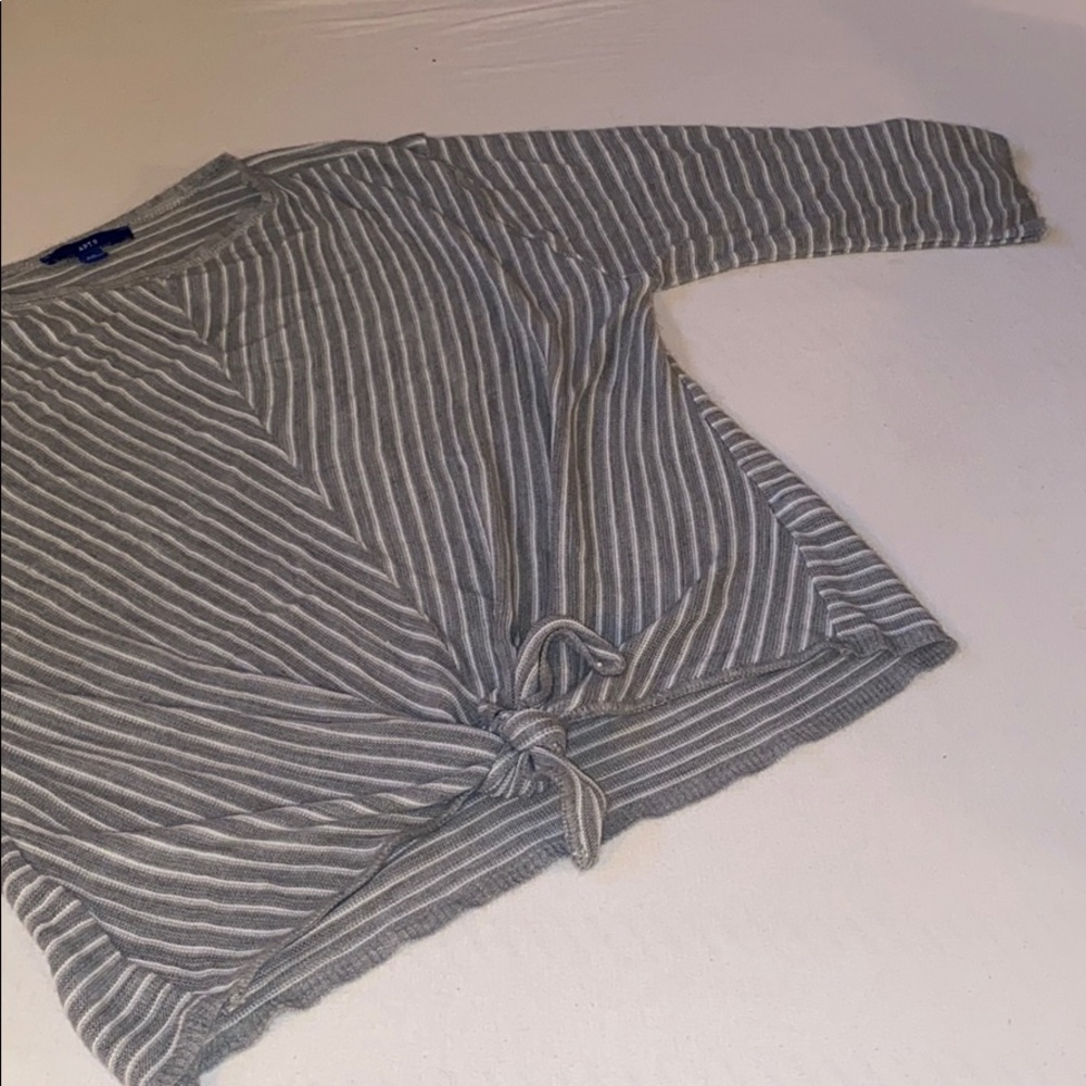 Lightweight tie front sweater